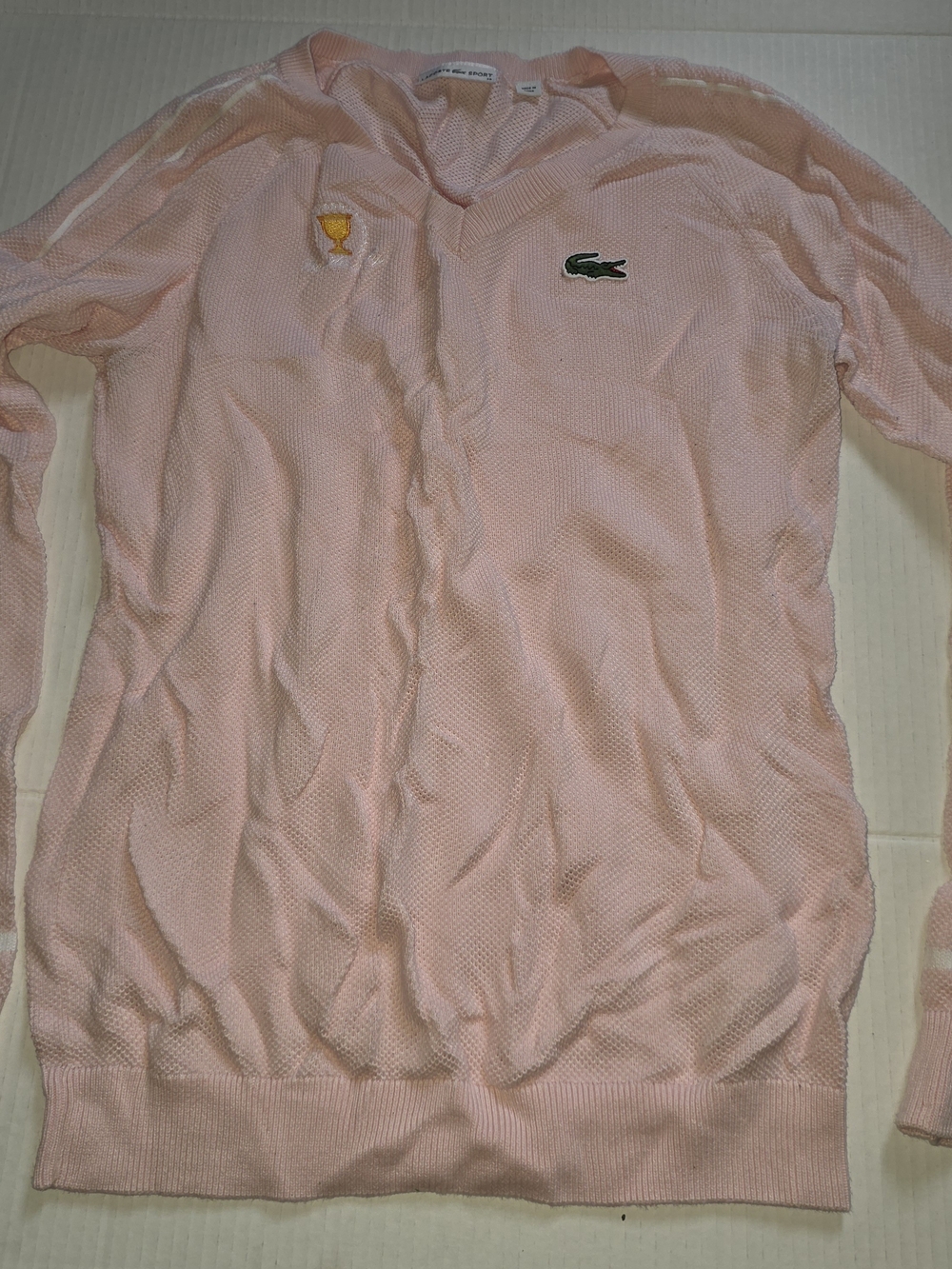 Lacoste Women’s Light Pink V-Neck Sweater with Embroidered Crocodile